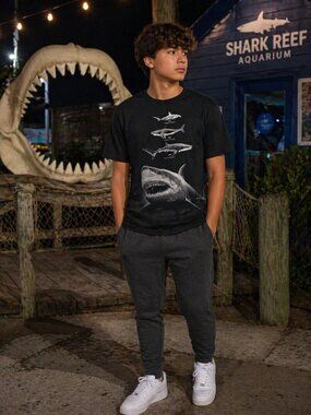 Old Navy Boys Sharks Graphic Tee – Size XL (14–16) – Excellent Used Condition